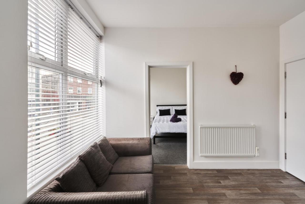 Modern Central Studio And One Bed Flats Close To The Beach Apartment Bournemouth Exterior photo
